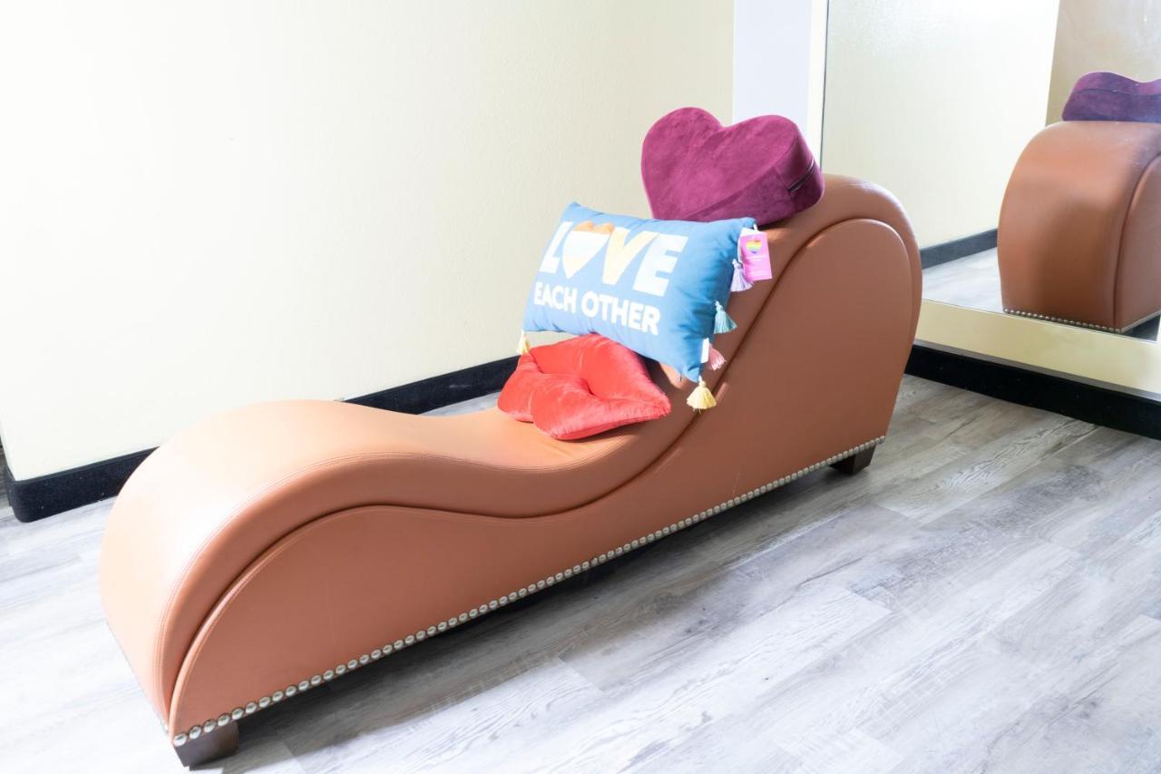 Dolton Luxe Romantic Suites מראה חיצוני תמונה
