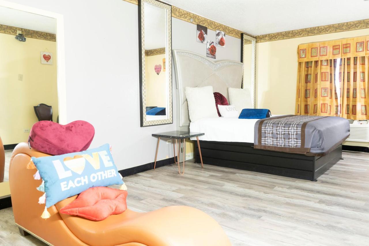 Dolton Luxe Romantic Suites מראה חיצוני תמונה