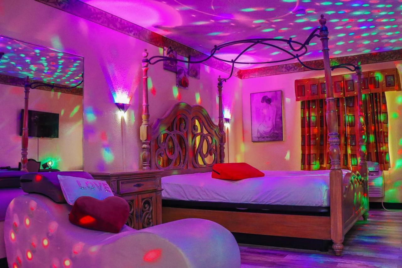 Dolton Luxe Romantic Suites מראה חיצוני תמונה