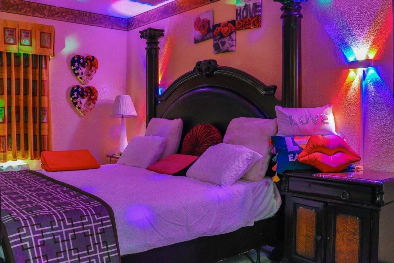 Dolton Luxe Romantic Suites מראה חיצוני תמונה